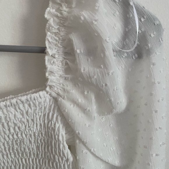 Bershka Puff- Sleeve blouse - Picture 3 of 6